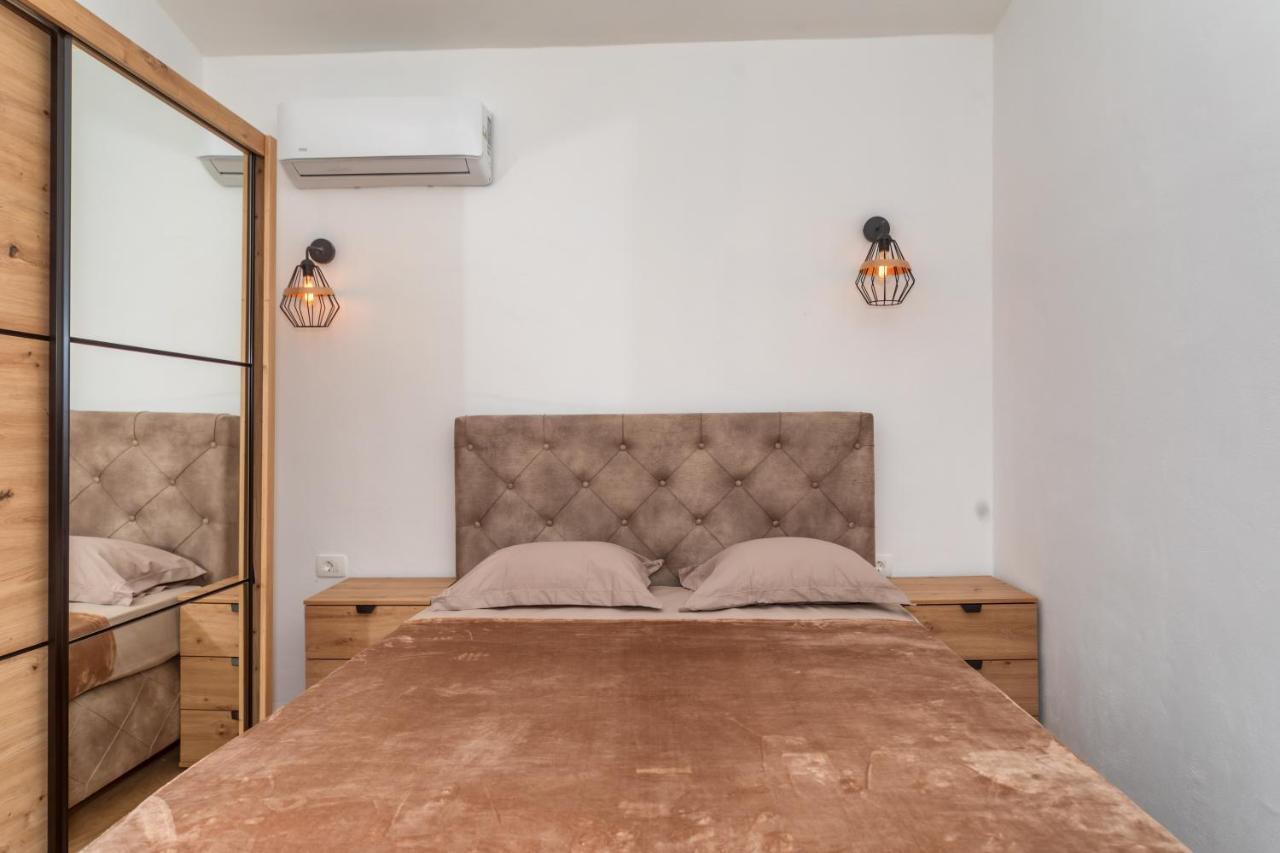 Apartman Sara Bar Exteriér fotografie