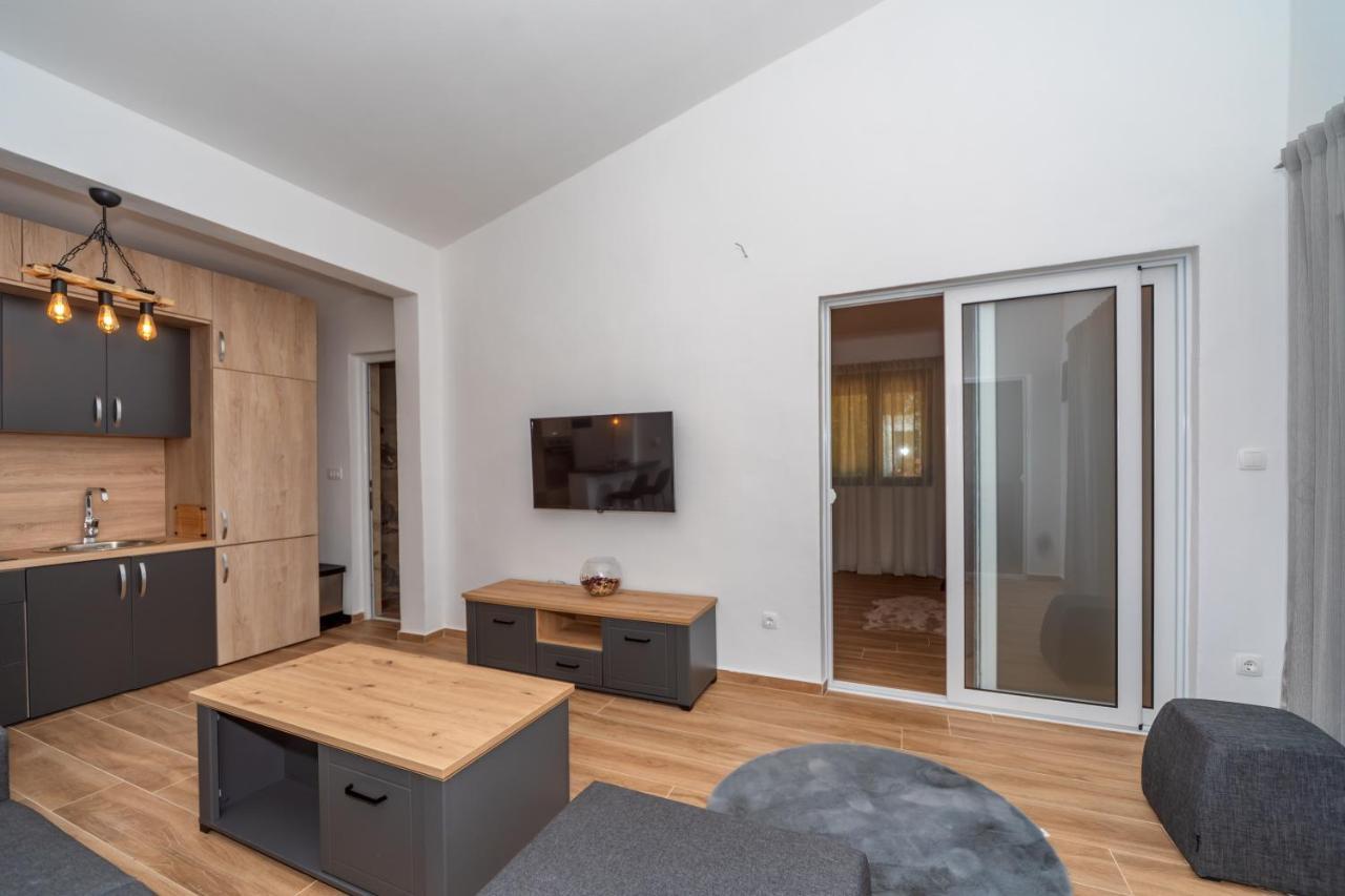 Apartman Sara Bar Exteriér fotografie