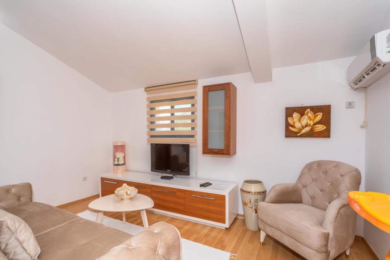 Apartman Sara Bar Exteriér fotografie