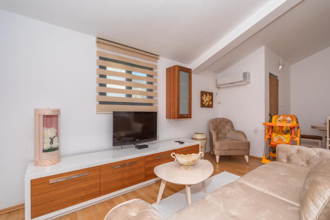 Apartman Sara Bar Exteriér fotografie